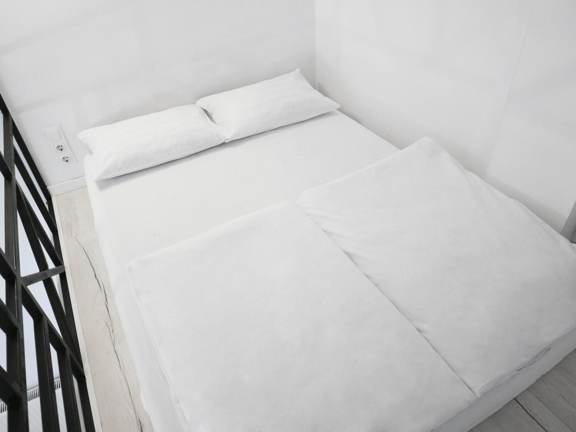 Central Studio Apartment * Cluj-Napoca